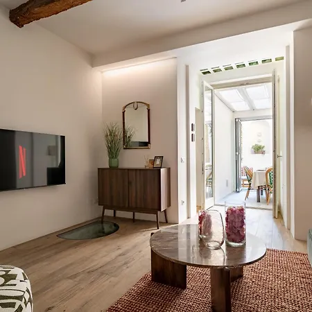 Apartmán The Well - Historic Charm & Comfort Florencie